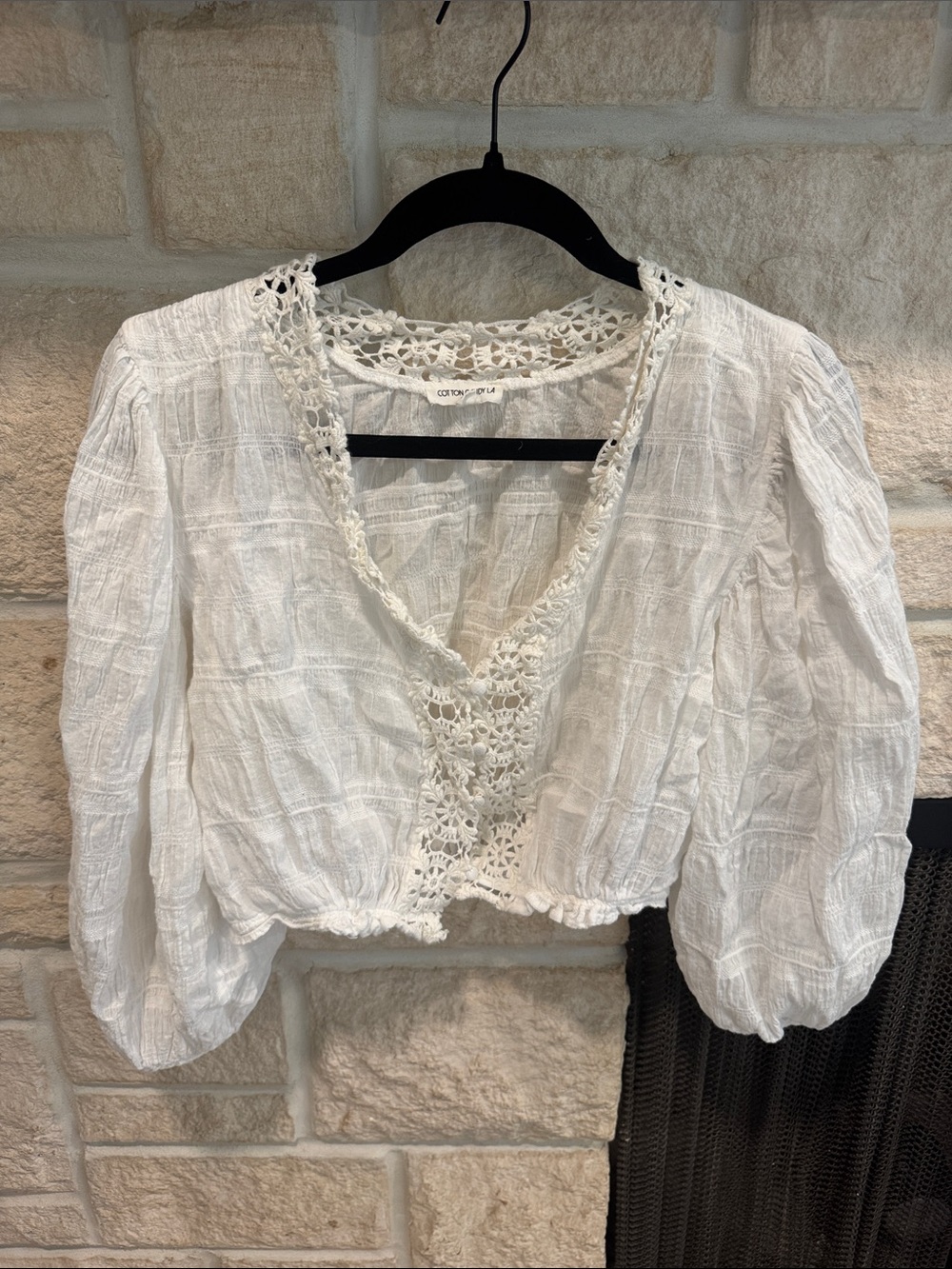 Cotton Candy LA White Crochet-Trim Cropped Peasant Top